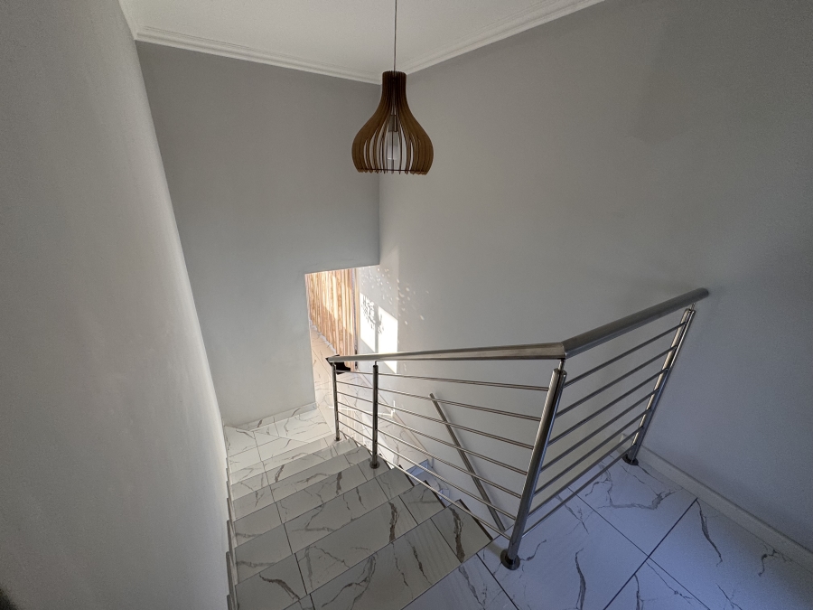 3 Bedroom Property for Sale in Hartenbos Heuwels Western Cape